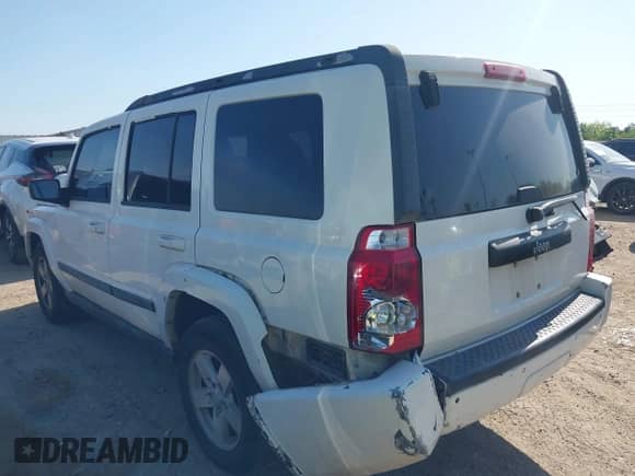 2007 Jeep Commander Sport with VIN 1J8HH48K07C587312, listed as a IAAI auction lot 42004278 with 208,390 mi miles and . Bid and sale history available at DreamBid. Image 3.