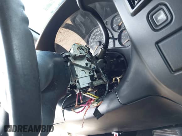 2006 Chevrolet Express Passenger с VIN 1GAHG35U061192639, выставлен на аукционе IAAI как лот 42465565 с пробегом 208 587 миль миль и . История ставок и продаж доступна на DreamBid. Изображение 17.