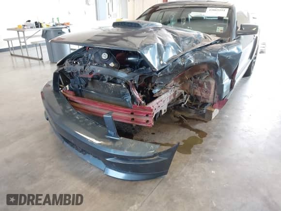 2007 Ford Mustang GT Deluxe z VIN 1ZVHT82H375269051, wystawiony jako IAAI lot #43065551 z przebiegiem 94 434 mil mil oraz . Historia ofert i sprzedaży dostępna na DreamBid. Obrazek 6.