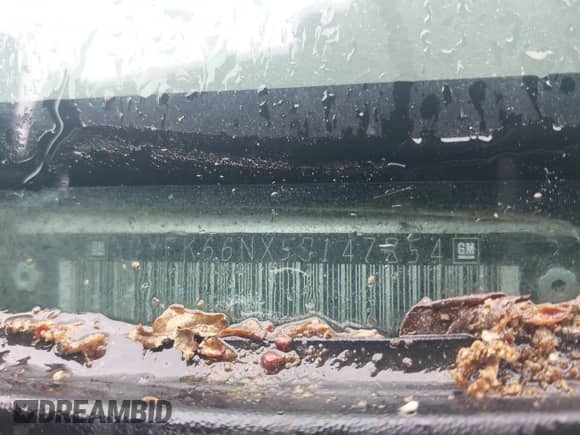 2005 Cadillac Escalade ESV with VIN 3GYFK66NX5G147854, listed as a IAAI auction lot 42375952 with Not provided miles and . Bid and sale history available at DreamBid. Image 9.