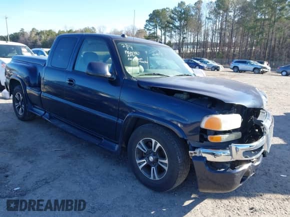 2005 GMC Sierra 1500 SLT with VIN 1GTEC19T95Z314989, listed as a IAAI auction lot 41610701 with 204,693 mi miles and . Bid and sale history available at DreamBid. Image 1.