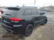 2018 Jeep Grand Cherokee SRT z VIN 1C4RJFDJ2JC391503, wystawiony jako IAAI lot #41717243 z przebiegiem 78 157 mil mil oraz . Historia ofert i sprzedaży dostępna na DreamBid. Obrazek 4.