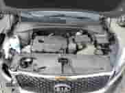 2018 Kia Sorento LX z VIN 5XYPGDA3XJG409399, wystawiony jako Copart lot #70775525 z przebiegiem 107 898 mil mil oraz Szkoda całkowita • Salvage title. Historia ofert i sprzedaży dostępna na DreamBid. Obrazek 12.