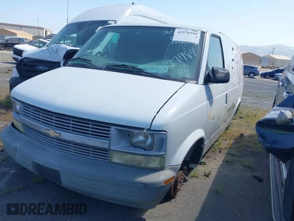 2004 Chevrolet Astro Cargo with VIN 1GCDM19X64B119631, listed as a IAAI auction lot 41570398 with 108,993 mi miles and . Bid and sale history available at DreamBid. Image 17.