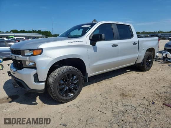 2021 Chevrolet Silverado 1500 Custom with VIN 1GCPWBEK2MZ199752, listed as a Copart auction lot 65573545 with 110,456 mi miles and Salvage title. Bid and sale history available at DreamBid. Image 1.
