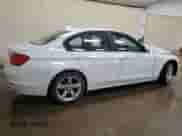 2013 BMW 3 Series 328i xDrive с VIN WBA3B3C50DJ698042, выставлен на аукционе Copart как лот 60258455 с пробегом 119 831 миль миль и Чистый • Clean title. История ставок и продаж доступна на DreamBid. Изображение 3.