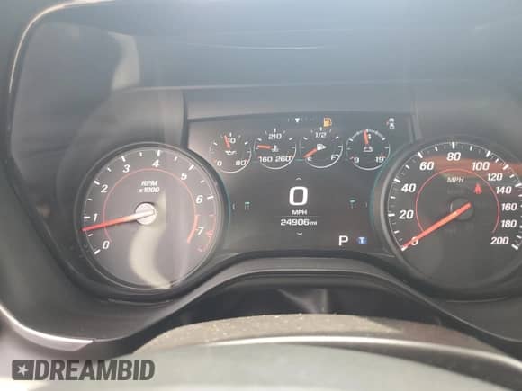 2018 Chevrolet Camaro 2SS с VIN 1G1FH3D7XJ0170422, выставлен на аукционе Copart как лот 59110915 с пробегом 24 906 миль миль и Списание • Salvage title. История ставок и продаж доступна на DreamBid. Изображение 9.