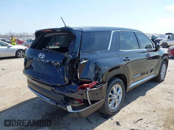 2022 Hyundai Palisade SE with VIN KM8R1DHE2NU374195, listed as a IAAI auction lot 41870411 with 59,020 mi miles and . Bid and sale history available at DreamBid. Image 4.