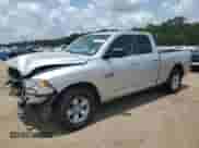 2016 Ram 1500 SLT z VIN 1C6RR6GG1GS299393, wystawiony jako Copart lot #67946765 z przebiegiem 98 744 mil mil oraz Szkoda całkowita • Salvage title. Historia ofert i sprzedaży dostępna na DreamBid. Obrazek 1.