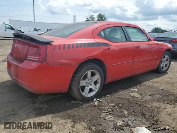2008 Dodge Charger SE с VIN 2B3KA43G68H318168, выставлен на аукционе Copart как лот 65345684 с пробегом Не указан миль и Чистый • Clean title. История ставок и продаж доступна на DreamBid. Изображение 3.