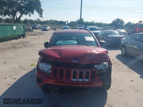 2017 Jeep Compass Sport с VIN 1C4NJCBA7HD119548, выставлен на аукционе IAAI как лот 42586037 с пробегом 93 529 миль миль и . История ставок и продаж доступна на DreamBid. Изображение 12.
