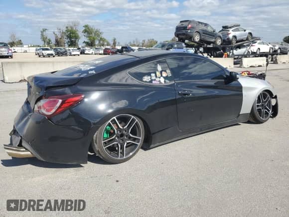 2015 Hyundai Genesis Coupe 3.8L Base z VIN KMHHT6KJXFU127029, wystawiony jako Copart lot #81247194 z przebiegiem 114 376 mil mil oraz Szkoda całkowita • Salvage title. Historia ofert i sprzedaży dostępna na DreamBid. Obrazek 3.