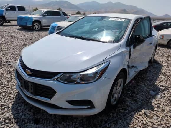2017 Chevrolet Cruze LS with VIN 1G1BC5SMXH7142235, listed as a Copart auction lot 67139835 with 111,006 mi miles and Salvage title. Bid and sale history available at DreamBid. Image 13.