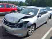 2009 Honda Accord EX z VIN 1HGCP26749A036677, wystawiony jako IAAI lot #43088069 z przebiegiem 213 245 mil mil oraz . Historia ofert i sprzedaży dostępna na DreamBid. Obrazek 2.