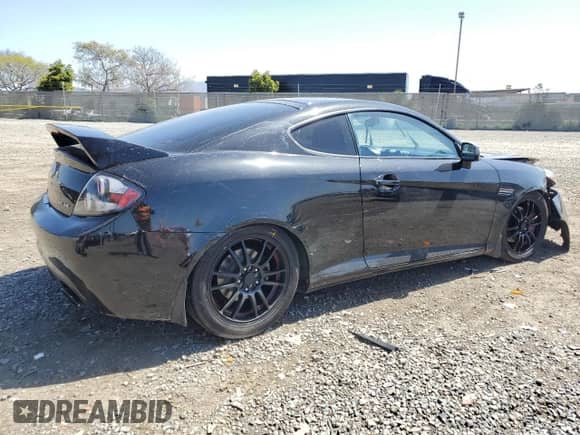 2008 Hyundai Tiburon GT с VIN KMHHN66F18U295838, выставлен на аукционе Copart как лот 51972325 с пробегом 147 626 миль миль и Списание • Salvage title. История ставок и продаж доступна на DreamBid. Изображение 3.