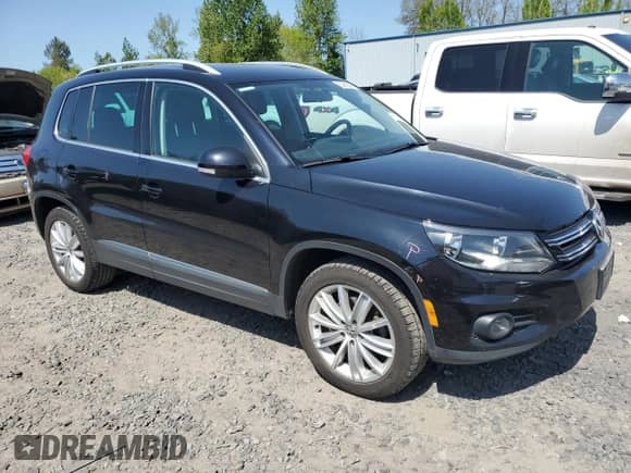 2013 Volkswagen Tiguan SE z VIN WVGAV3AX2DW611603, wystawiony jako Copart lot #53968245 z przebiegiem 117 785 mil mil oraz Szkoda całkowita • Salvage title. Historia ofert i sprzedaży dostępna na DreamBid. Obrazek 4.
