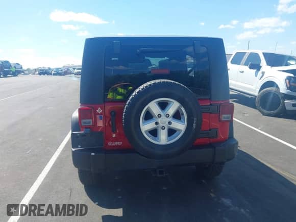 2007 Jeep Wrangler Unlimited X с VIN 1J4GA39147L156263, выставлен на аукционе IAAI как лот 43073565 с пробегом 103 122 миль миль и . История ставок и продаж доступна на DreamBid. Изображение 16.