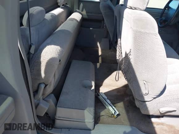 1997 GMC Sierra 1500 с VIN 2GTEK19R9V1566662, выставлен на аукционе IAAI как лот 43051145 с пробегом 209 691 миль миль и . История ставок и продаж доступна на DreamBid. Изображение 8.