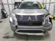 2023 Mitsubishi Outlander SE with VIN JA4T5UA98PZ045898, listed as a Copart auction lot 52954935 with 39,972 mi miles and Salvage title. Bid and sale history available at DreamBid. Image 5.