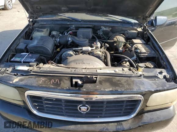 2000 Cadillac Escalade z VIN 1GYEK13R4YR103293, wystawiony jako Copart lot #58673244 z przebiegiem Nie podano mil oraz Nie do naprawy • Non repairable. Historia ofert i sprzedaży dostępna na DreamBid. Obrazek 12.