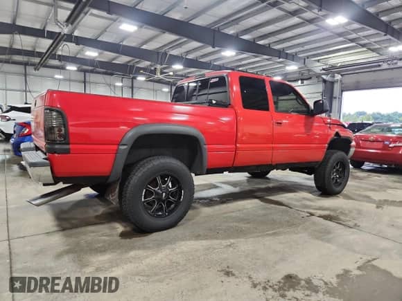 1997 Dodge 1500 with VIN 3B7HF13Y8VG770197, listed as a Copart auction lot 80083015 with 228,338 mi miles and Salvage title. Bid and sale history available at DreamBid. Image 3.