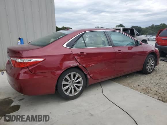2016 Toyota Camry XLE with VIN 4T1BF1FKXGU605261, listed as a Copart auction lot 85713515 with 196,248 mi miles and Salvage title. Bid and sale history available at DreamBid. Image 3.