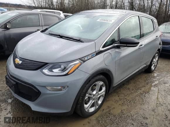 2020 Chevrolet Bolt EV LT z VIN 1G1FY6S07L4112268, wystawiony jako Copart lot #40060623 z przebiegiem 34 578 mil mil oraz . Historia ofert i sprzedaży dostępna na DreamBid. Obrazek 1.