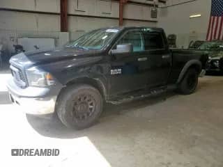 2013 Ram 1500 Tradesman z VIN 1C6RR6FP5DS609221, wystawiony jako Copart lot #58487105 z przebiegiem 213 197 mil mil oraz Szkoda całkowita • Salvage title. Historia ofert i sprzedaży dostępna na DreamBid. Obrazek 1.