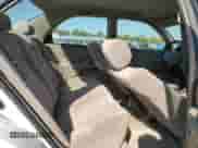 1997 Toyota Camry LE с VIN JT2BG22K3V0033721, выставлен на аукционе Copart как лот 71689835 с пробегом 250 899 миль миль и Чистый • Clean title. История ставок и продаж доступна на DreamBid. Изображение 10.