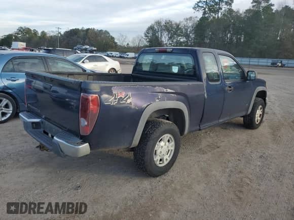 2007 Chevrolet Colorado LS with VIN 1GCDT199878241350, listed as a Copart auction lot 37911074 with 127,099 mi miles and Salvage title. Bid and sale history available at DreamBid. Image 3.