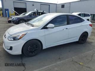 2017 Hyundai Accent SE с VIN KMHCT4AE1HU388166, выставлен на аукционе Copart как лот 86517675 с пробегом 97 616 миль миль и Списание • Salvage title. История ставок и продаж доступна на DreamBid. Изображение 1.