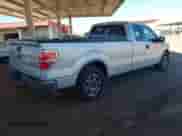 2013 Ford F-150 XL z VIN 1FTFX1CF8DKF43652, wystawiony jako IAAI lot #43358811 z przebiegiem 207 257 mil mil oraz . Historia ofert i sprzedaży dostępna na DreamBid. Obrazek 4.