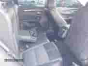 2019 Chevrolet Impala LT z VIN 1G11Z5SA5KU125593, wystawiony jako IAAI lot #43253203 z przebiegiem 193 952 mil mil oraz . Historia ofert i sprzedaży dostępna na DreamBid. Obrazek 8.