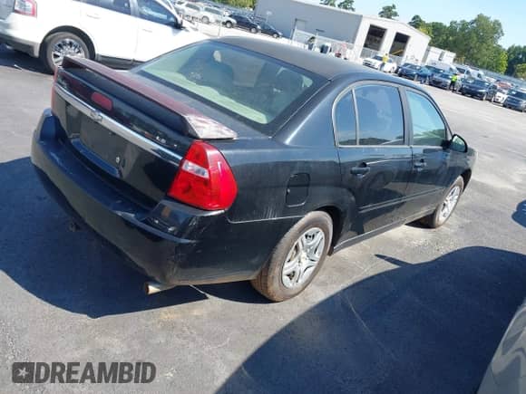 2007 Chevrolet Malibu 1FL z VIN 1G1ZS58F87F300263, wystawiony jako IAAI lot #43087119 z przebiegiem 154 426 mil mil oraz . Historia ofert i sprzedaży dostępna na DreamBid. Obrazek 4.