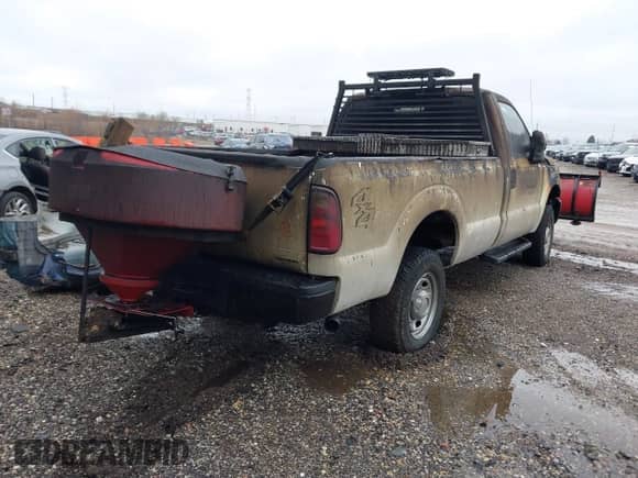 2012 Ford F-250 with VIN 1FTSF2B69CEB08368, listed as a IAAI auction lot 41718142 with Not provided miles and . Bid and sale history available at DreamBid. Image 4.