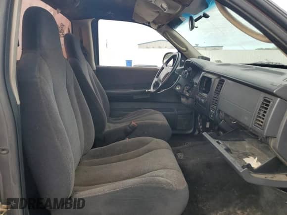 2003 Dodge Dakota с VIN 1D7FL36X03S159557, выставлен на аукционе Copart как лот 85516535 с пробегом 209 972 миль миль и Списание • Salvage title. История ставок и продаж доступна на DreamBid. Изображение 10.