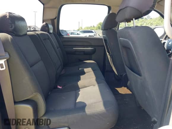 2013 Chevrolet Silverado 1500 LS z VIN 3GCPCREA2DG254323, wystawiony jako IAAI lot #43062136 z przebiegiem 225 967 mil mil oraz . Historia ofert i sprzedaży dostępna na DreamBid. Obrazek 8.