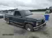 1997 Chevrolet Silverado 1500 with VIN 1GCEC14M2VZ150842, listed as a Copart auction lot 51234715 with 4,233,921 mi miles and Salvage title. Bid and sale history available at DreamBid. Image 4.