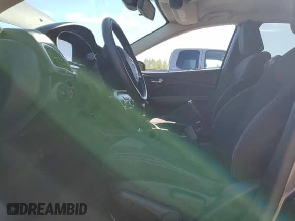 2015 Dodge Dart SXT with VIN 1C3CDFBB2FD128846, listed as a Copart auction lot 68211485 with 81,424 mi miles and Salvage title. Bid and sale history available at DreamBid. Image 7.