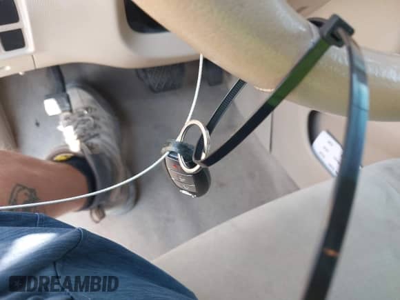 2014 Nissan Pathfinder SL with VIN 5N1AR2MN2EC618515, listed as a IAAI auction lot 43373075 with 180,348 mi miles and . Bid and sale history available at DreamBid. Image 11.