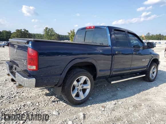 2006 Dodge 1500 SLT with VIN 1D7HU18N76S672556, listed as a Copart auction lot 80441085 with 206,178 mi miles and Non repairable. Bid and sale history available at DreamBid. Image 3.