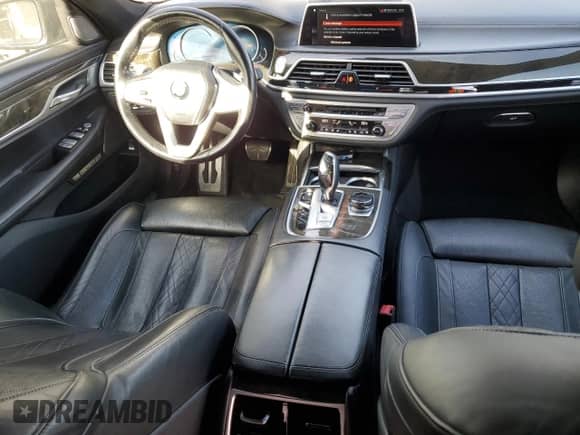 2018 BMW 7 Series 750i с VIN WBA7F0C54JGM23724, выставлен на аукционе Copart как лот 89399285 с пробегом 141 167 миль миль и Списание • Salvage title. История ставок и продаж доступна на DreamBid. Изображение 8.