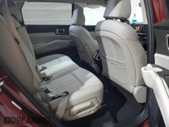 2024 Kia Sorento S с VIN 5XYRLDJC8RG292664, выставлен на аукционе Copart как лот 81181975 с пробегом 19 318 миль миль и Списание • Salvage title. История ставок и продаж доступна на DreamBid. Изображение 11.