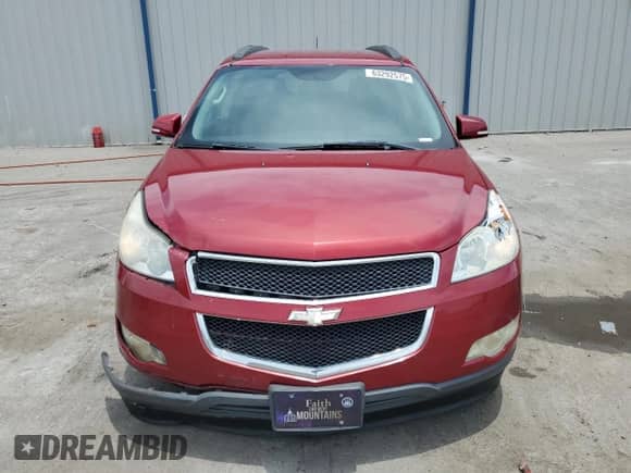 2012 Chevrolet Traverse 1LT z VIN 1GNKRGED3CJ133862, wystawiony jako Copart lot #63292575 z przebiegiem 146 891 mil mil oraz Szkoda całkowita • Salvage title. Historia ofert i sprzedaży dostępna na DreamBid. Obrazek 5.