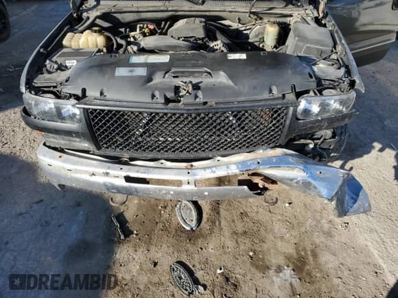 2000 Chevrolet Silverado 1500 LS with VIN 1GCEC14V7YE383586, listed as a Copart auction lot 50878265 with 276,248 mi miles and Salvage title. Bid and sale history available at DreamBid. Image 12.