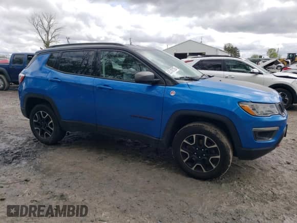 2020 Jeep Compass Trailhawk с VIN 3C4NJDDB1LT126820, выставлен на аукционе Copart как лот 55242125 с пробегом 132 630 миль миль и Списание • Salvage title. История ставок и продаж доступна на DreamBid. Изображение 4.