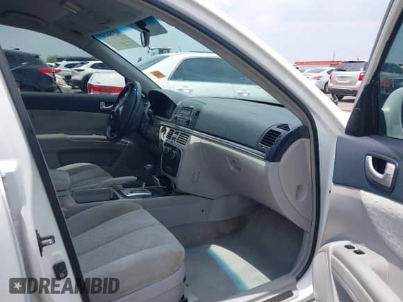 2006 Hyundai Sonata GLS z VIN 5NPEU46FX6H115522, wystawiony jako IAAI lot #42766167 z przebiegiem 115 518 mil mil oraz . Historia ofert i sprzedaży dostępna na DreamBid. Obrazek 5.