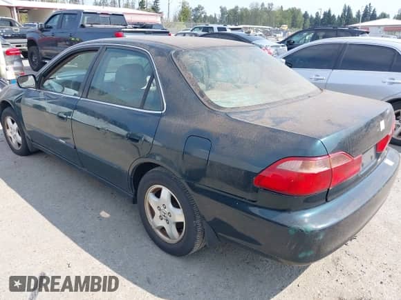 1998 Honda Accord EX z VIN 1HGCG1657WA041067, wystawiony jako IAAI lot #42879572 z przebiegiem Nie podano mil oraz . Historia ofert i sprzedaży dostępna na DreamBid. Obrazek 3.