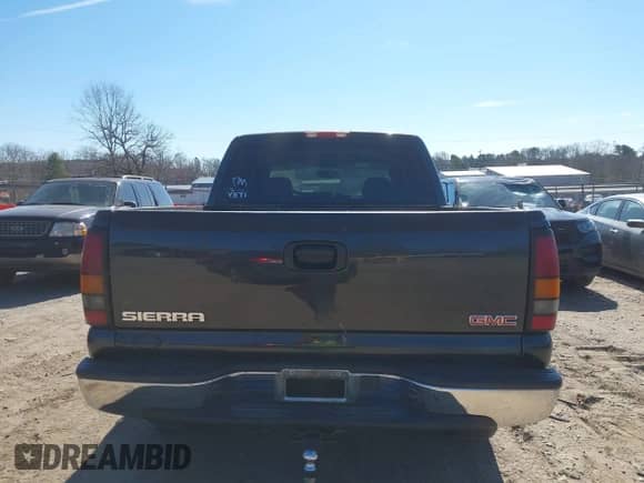 2004 GMC Sierra 1500 SLE with VIN 2GTEK13T941431569, listed as a IAAI auction lot 41715447 with 195,687 mi miles and . Bid and sale history available at DreamBid. Image 17.