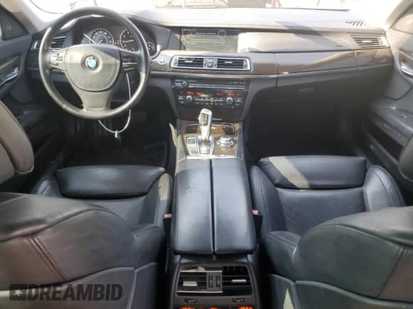 2010 BMW 7 Series 750Li с VIN WBAKB8C5XACY62728, выставлен на аукционе Copart как лот 80464815 с пробегом 129 539 миль миль и Чистый • Clean title. История ставок и продаж доступна на DreamBid. Изображение 8.